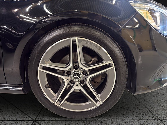 Mercedes-Benz CLA200 14 of 30
