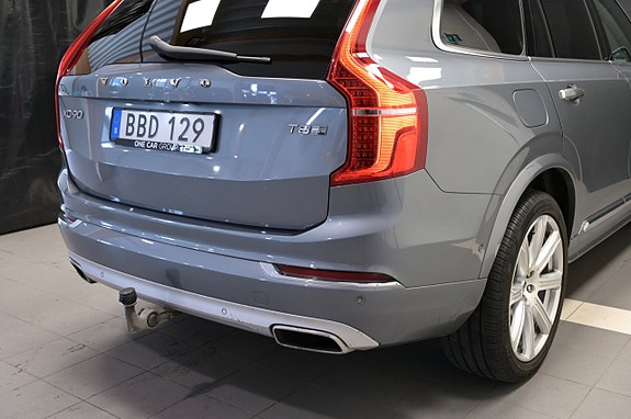 Volvo XC90 8 of 30