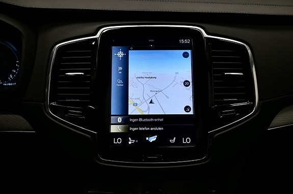 Volvo XC90 27 of 30