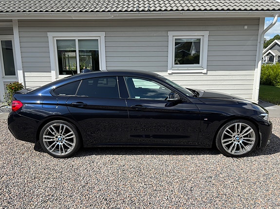 BMW 430i 3 of 5