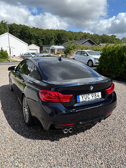 BMW 430i 4 of 5