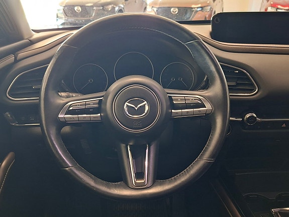 Mazda CX-30 14 of 15