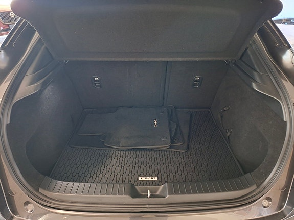Mazda CX-30 15 of 15