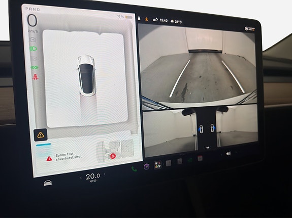 Tesla Model 3 17 of 30