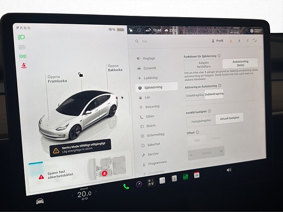 Tesla Model 3 20 of 30
