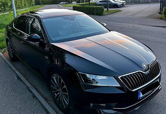 Skoda Superb 4 of 5