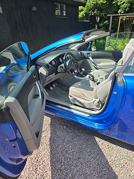Peugeot 308 3 of 5