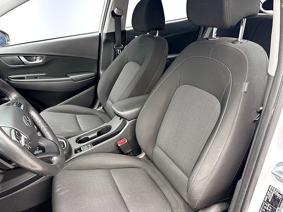 Hyundai Kona 5 of 5