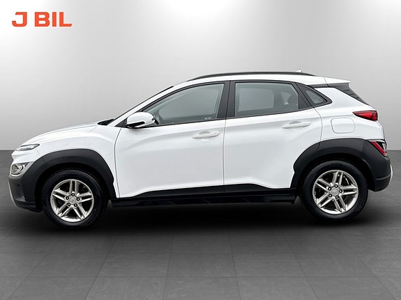 Hyundai Kona 15 of 16
