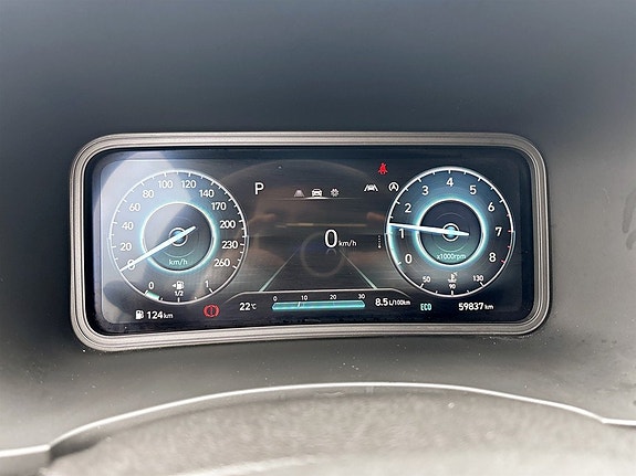 Hyundai Kona 8 of 16