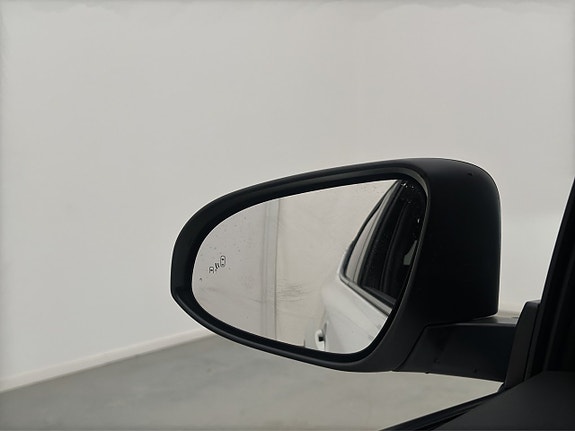 Toyota C-HR 9 of 30