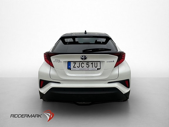 Toyota C-HR 6 of 30