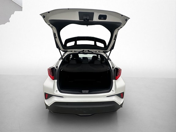 Toyota C-HR 30 of 30