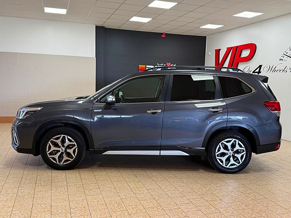 Subaru Forester 4 of 5