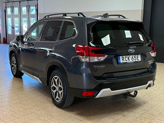 Subaru Forester 5 of 5