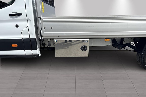 Ford Transit 4 of 5