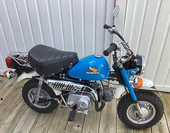 Honda Z50J 2 of 5