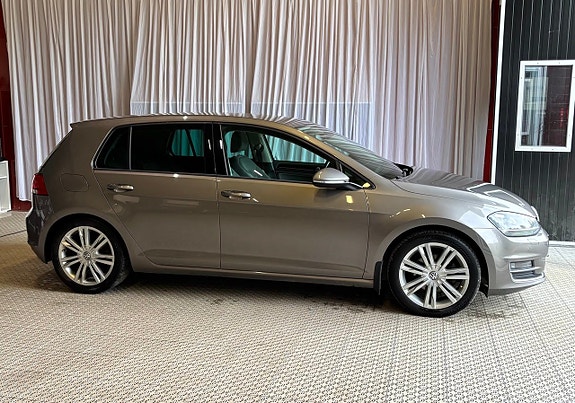 Volkswagen Golf I 4 of 5