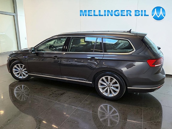 Volkswagen Passat 4 of 5