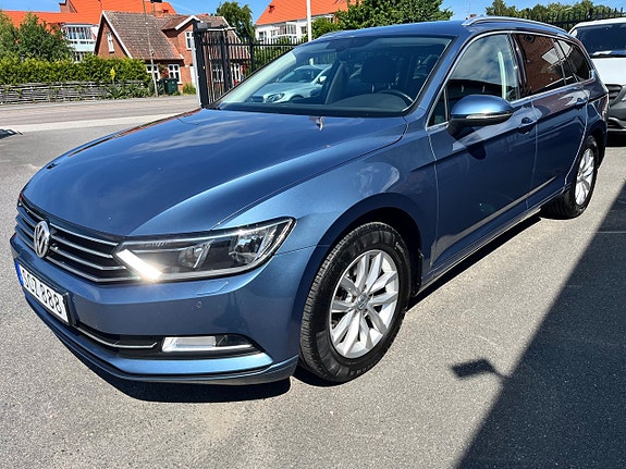 Volkswagen Passat 3 of 5