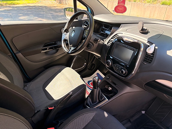 Renault Captur 5 of 5