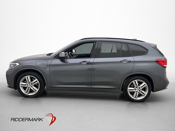 BMW X1 4 of 5
