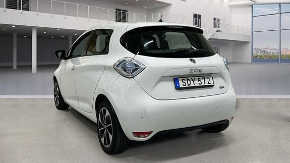 Renault Zoe 4 of 5