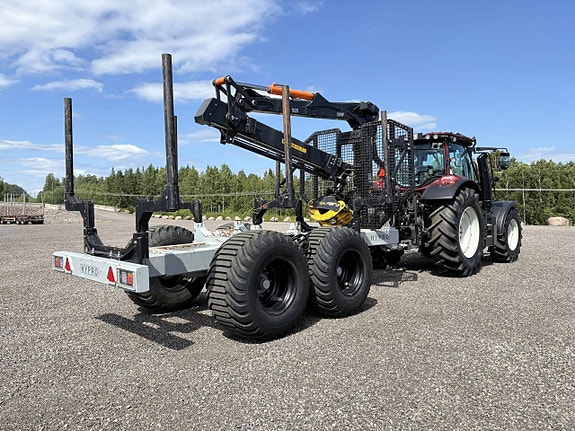 Valta N155 Versu med Hypro HV14 Skogsvagn 3 of 5