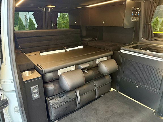 Mercedes-Benz Avcamper 13 of 20