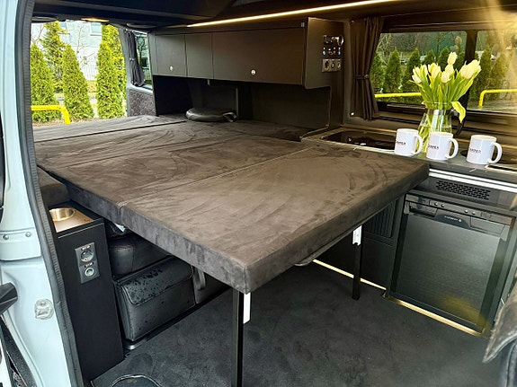 Mercedes-Benz Avcamper 7 of 20