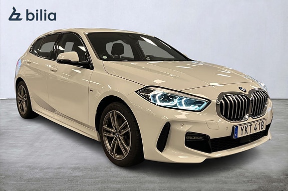 BMW 118i 18 of 19