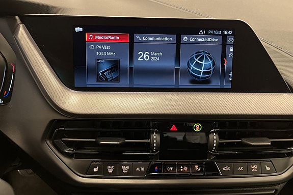 BMW 118i 13 of 19