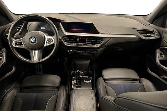 BMW 118i 8 of 19