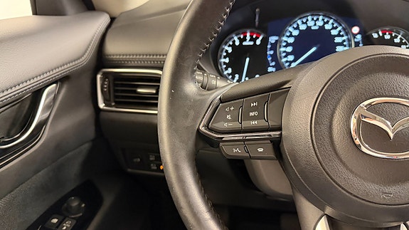 Mazda CX-5 10 of 17