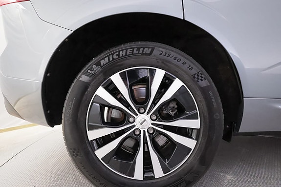 Volvo XC60 12 of 13
