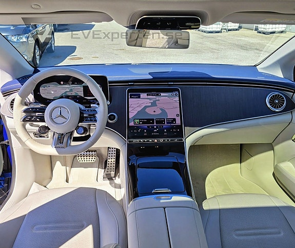 Mercedes-Benz EQE350+ SUV 16 of 30