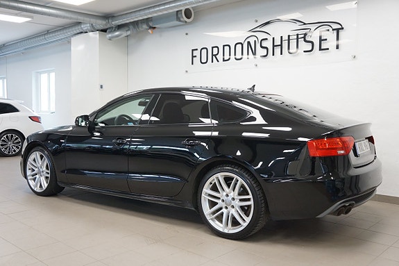 Audi A5 2 of 15