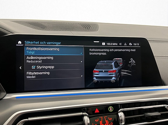 BMW X5 17 of 30