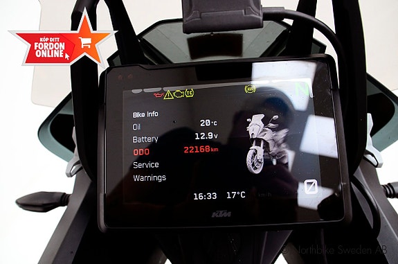 KTM 1290 Super Adventure 10 of 11