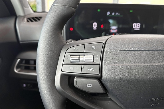 Kia K4 15 of 21