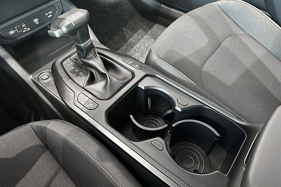 Kia K4 17 of 21