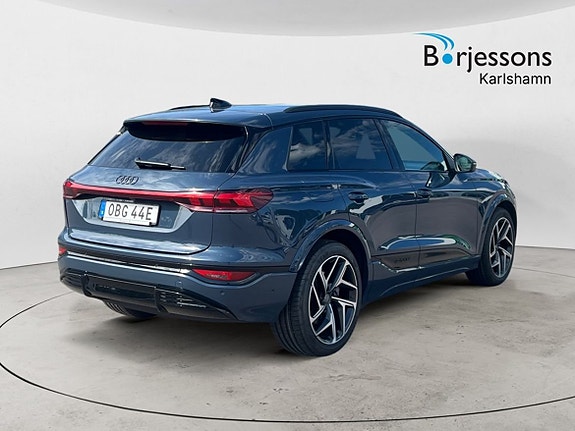 Audi Q6 e-tron 3 of 5