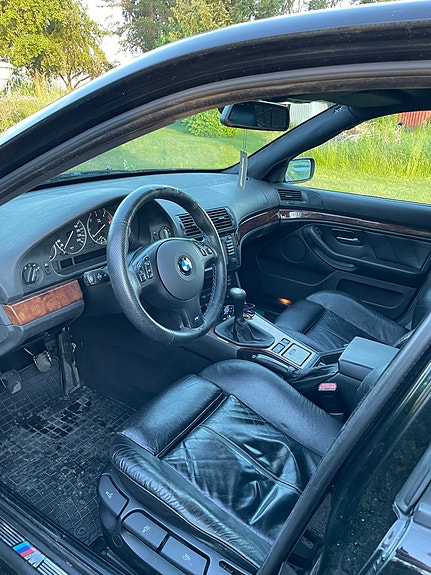 BMW 530d 5 of 5