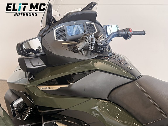 Can-Am Spyder RT 1.3 | Sea to Sky | Välutrustad 11 of 29