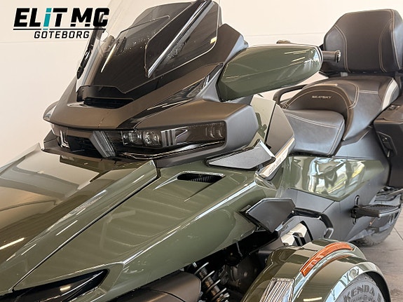Can-Am Spyder RT 1.3 | Sea to Sky | Välutrustad 17 of 29