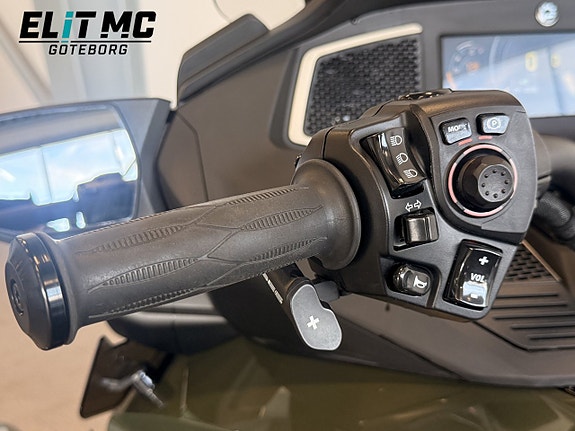 Can-Am Spyder RT 1.3 | Sea to Sky | Välutrustad 27 of 29