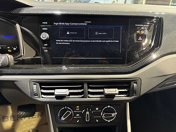 Volkswagen Polo 10 of 12