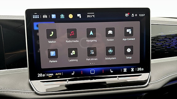 Volkswagen Passat 15 of 19