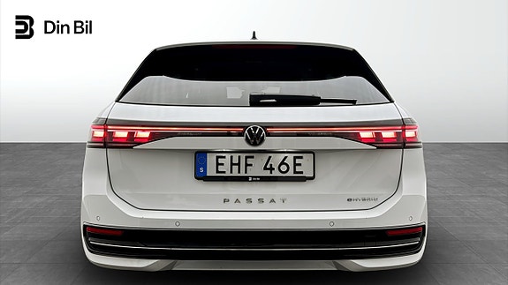 Volkswagen Passat 5 of 5