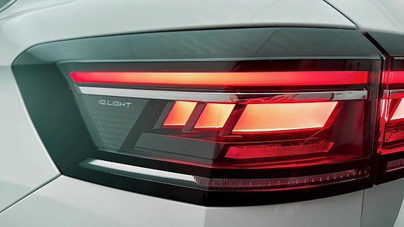 Volkswagen Passat 19 of 19